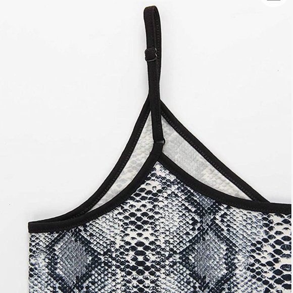 Flowy Snakeskin print tank~ - Picture 6 of 12